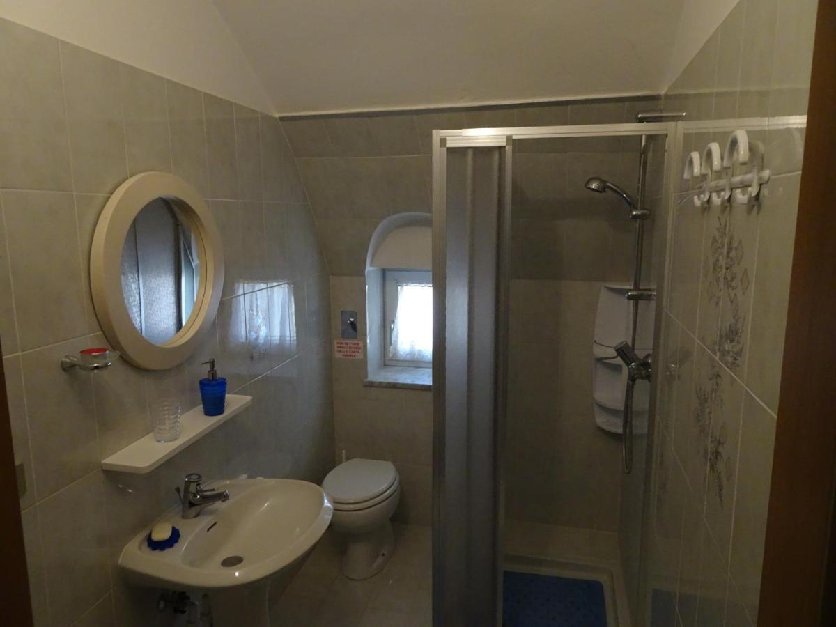 B&B San Valentino Giovo ภายนอก รูปภาพ