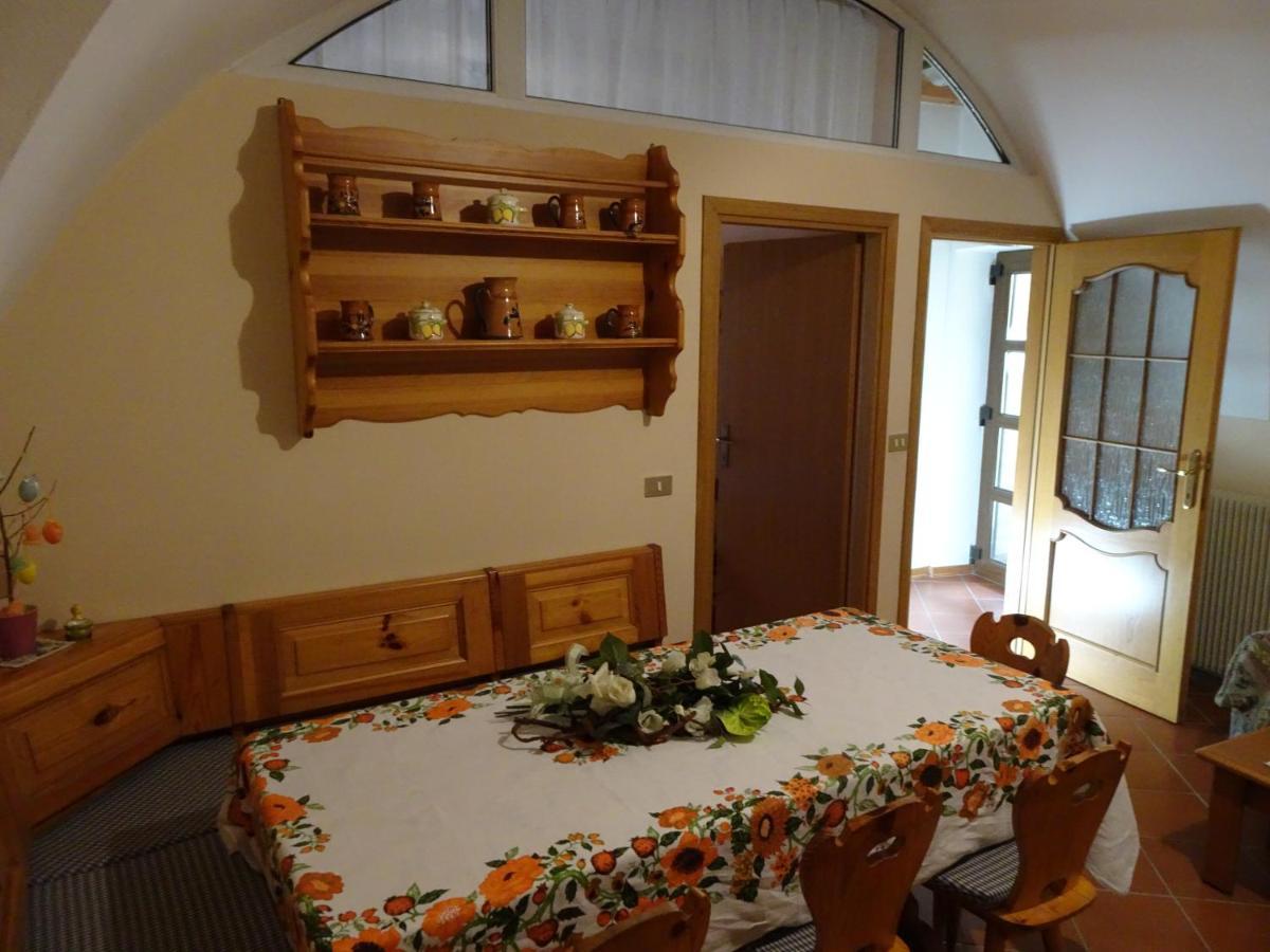 B&B San Valentino Giovo ภายนอก รูปภาพ