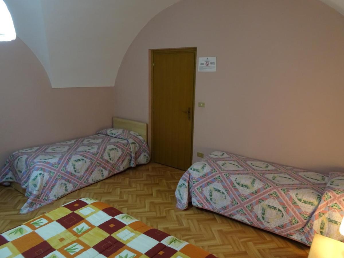 B&B San Valentino Giovo ภายนอก รูปภาพ