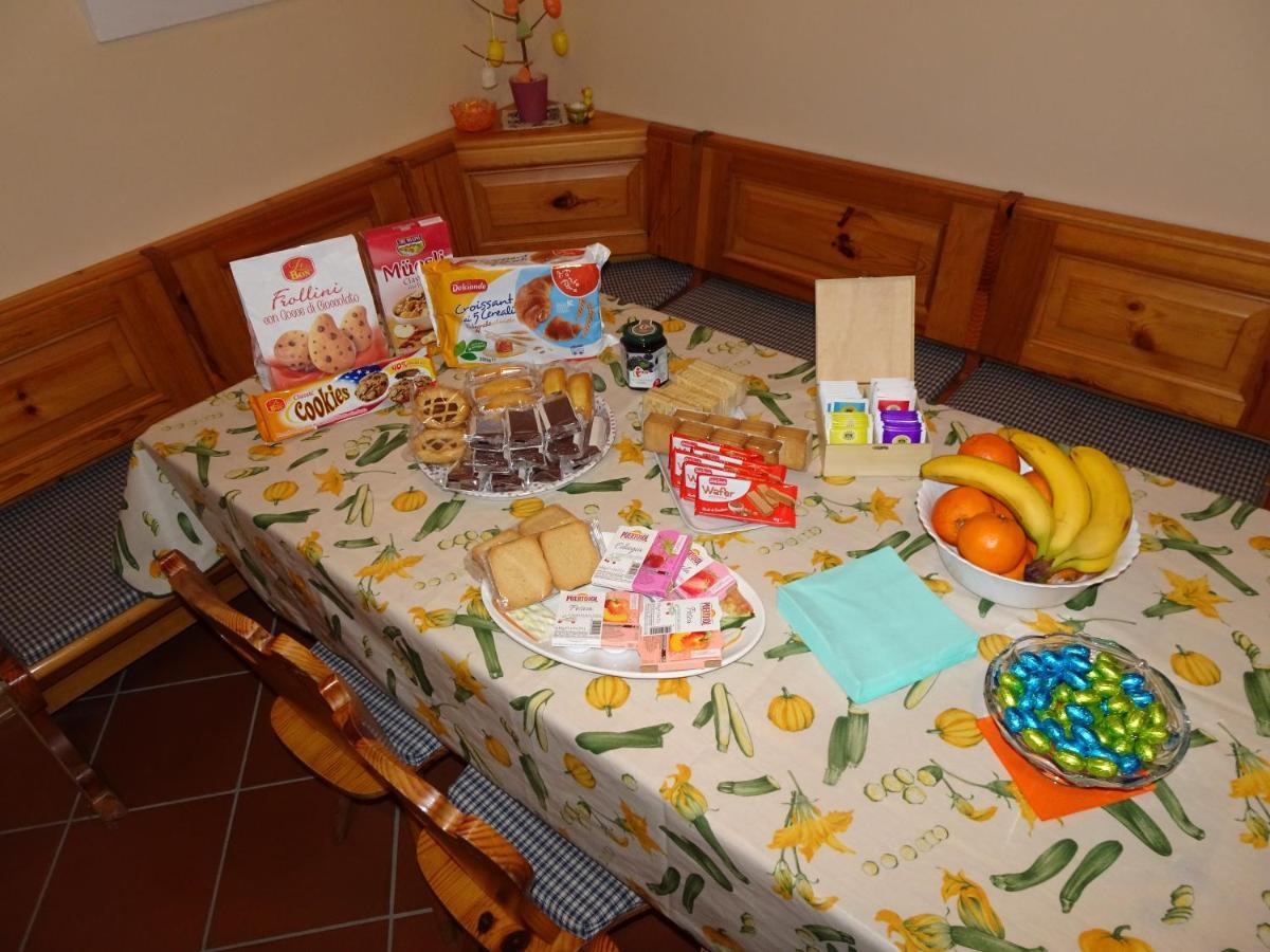 B&B San Valentino Giovo ภายนอก รูปภาพ