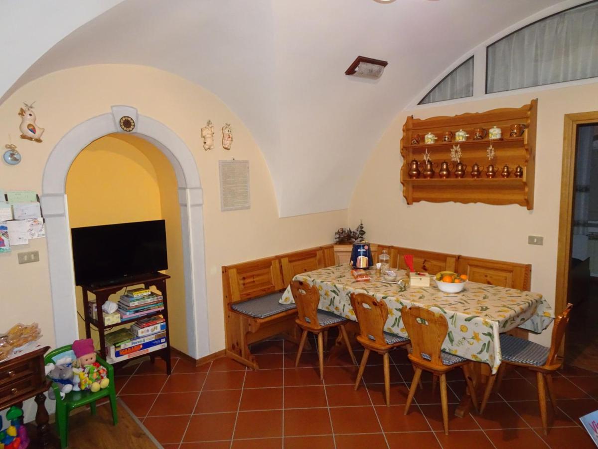 B&B San Valentino Giovo ภายนอก รูปภาพ